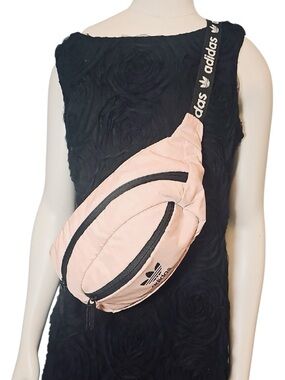 🐸 Adidas Pink Crossbody Sling Bag